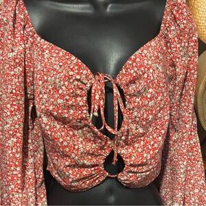 Windsor cropped Tie-Front blouse